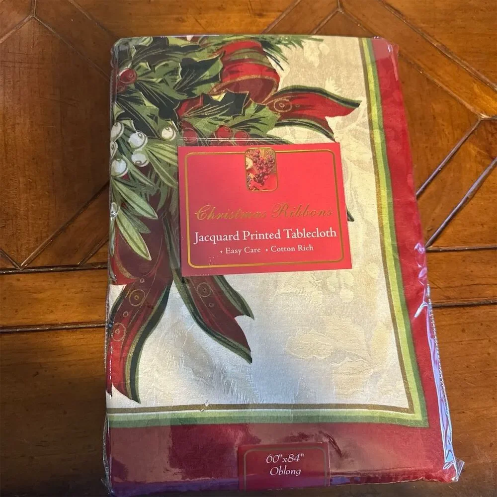 Benson Mills Christmas Ribbons Jacquard Tablecloth Multicolor